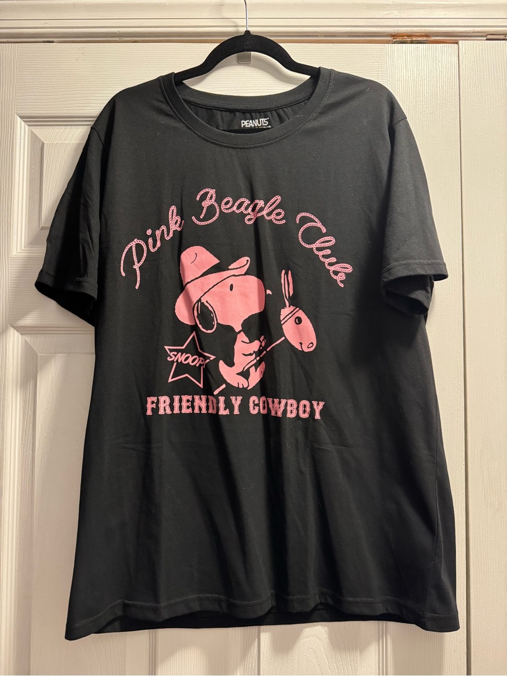 Snoopy XL Pink Beagle Club Black T Shirt